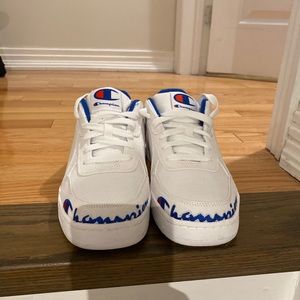 Champion men’s shoes size 9.5 brand NEW!